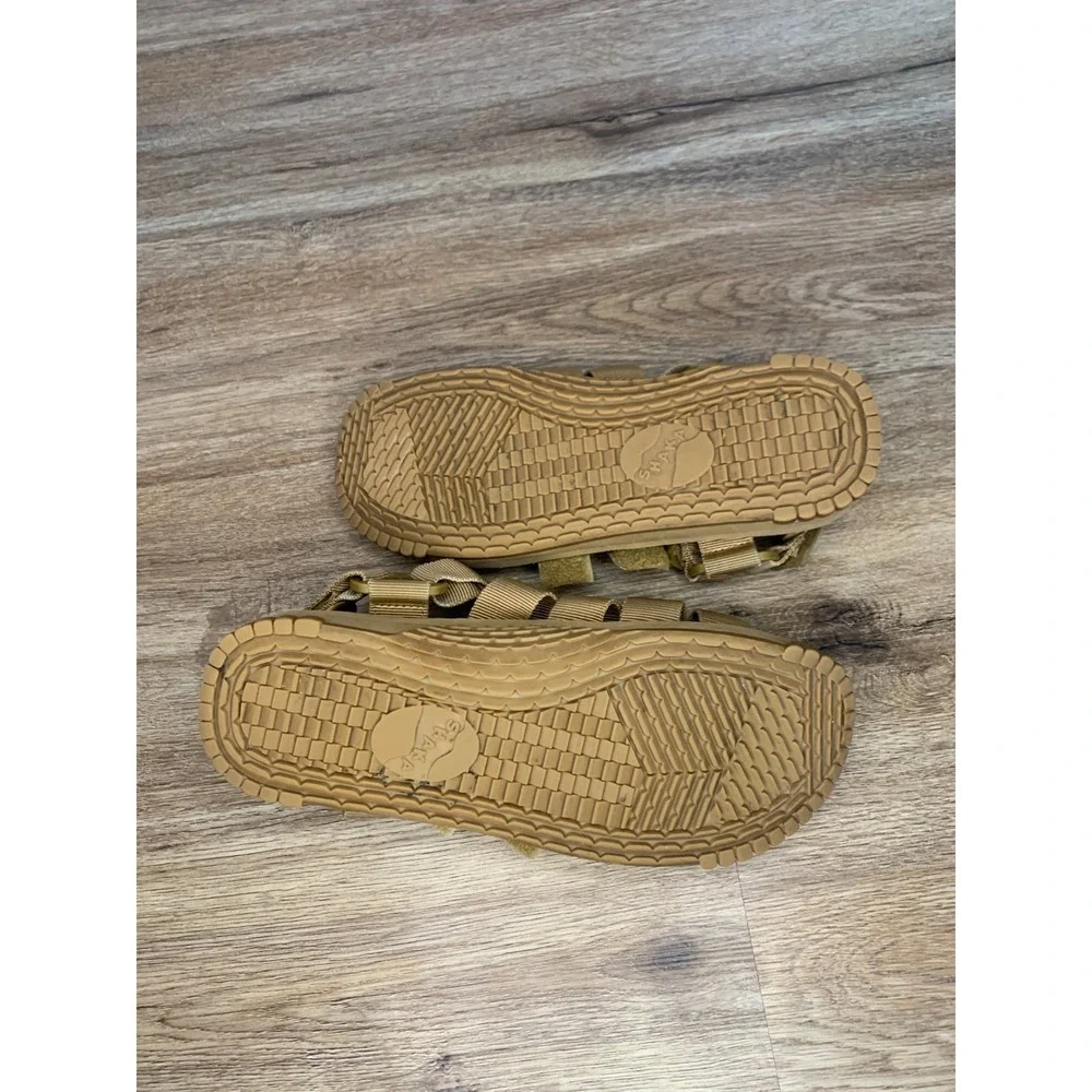 Excellenct Condition Shaka Hiker Gurkha Sandals in Tan - Size 7 Mens US